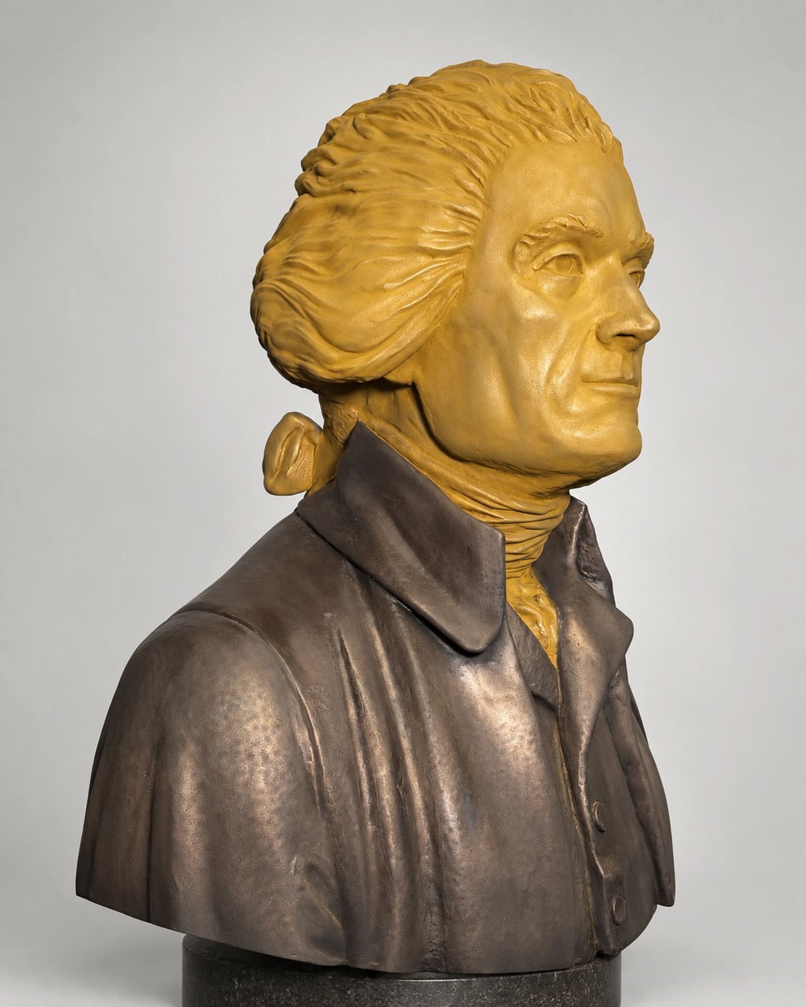 Jefferson sculpture viewed from three quarters